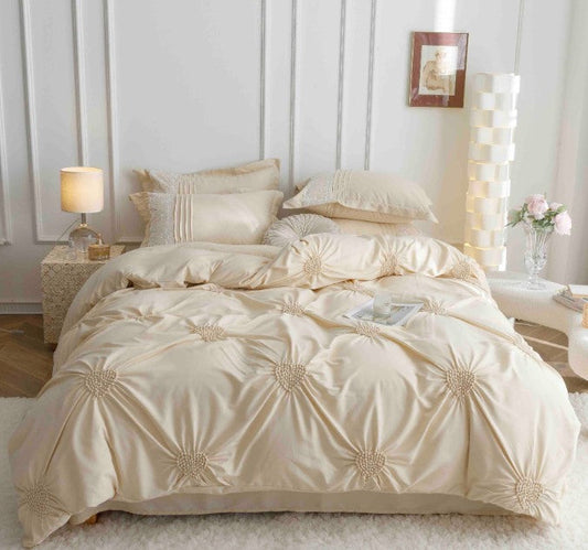 Κλινοσκεπάσματα Finet 6 τεμαχίων με κεντημένες καρδιές, J10