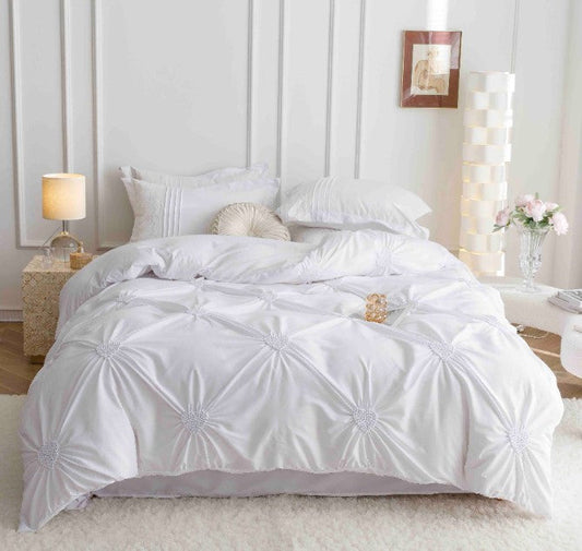 Κλινοσκεπάσματα Finet 6 τεμαχίων με κεντημένες καρδιές, J11