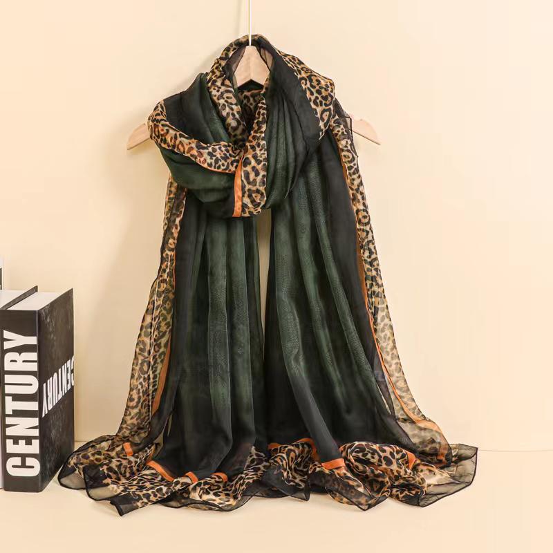 Φουλάρι 'Fantasy Silk Touch' 140 / 200 εκ