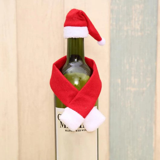 Χριστουγεννιάτικο στολίδι για μπουκάλια, με κασκόλ και καπέλο